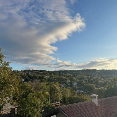 Location d’un appartement lumineux de 2 pièces, quartier Zelenika, Varna, Bulgarie